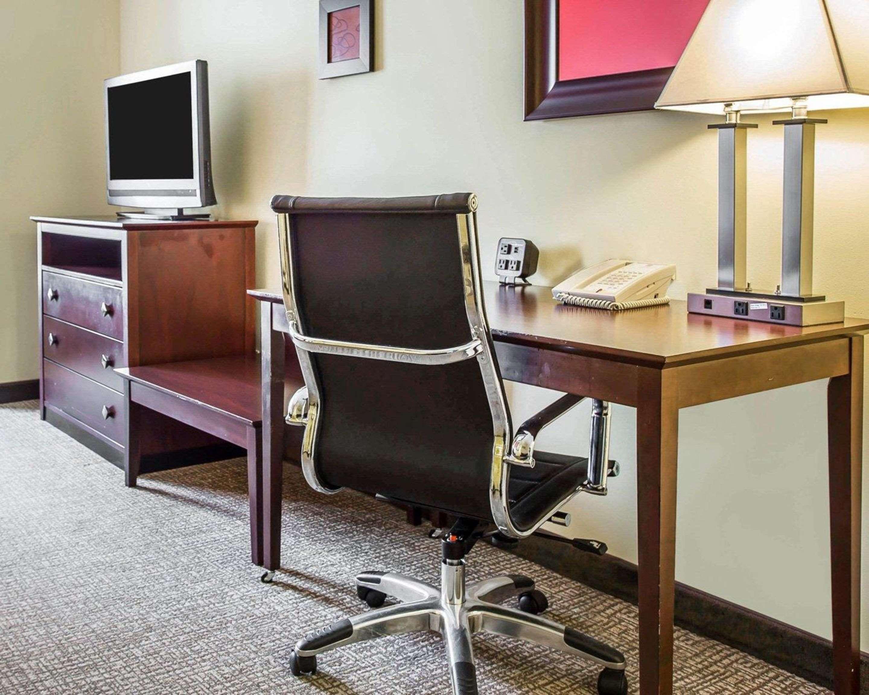 Comfort Suites Rock Hill Manchester Meadows Area Bagian luar foto